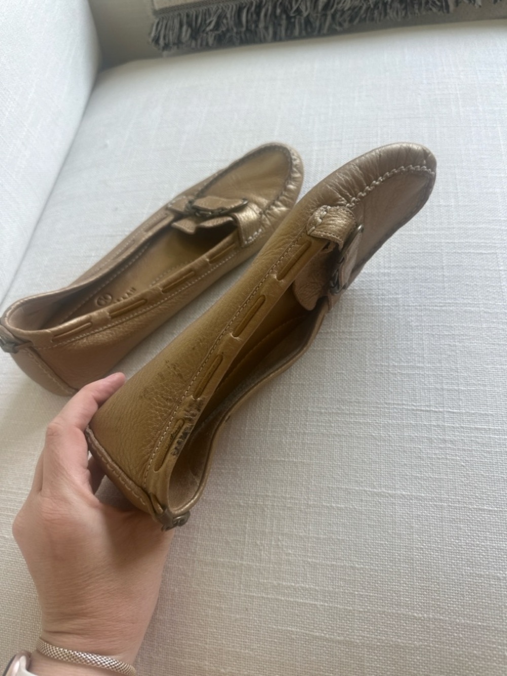 Cole Haan Gold Leather Driving Loafers Women’s Size 9.5 Slip On Moccasins - Picture 4 of 8